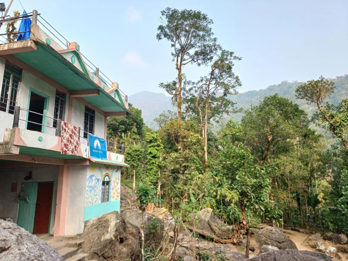 Odyssey Stays Nongriat - 3Kms Trek From Main Road Cherrapunji Exterior photo